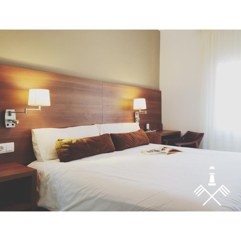 Hotel Carbonell Llanca Room photo